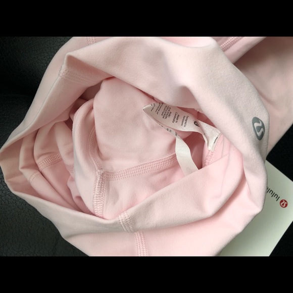 Lululemon Strawberry Milkshake Align Pant 25” no pockets! Size 2 NWT! RARE! 🍓🥛 - Picture 8 of 13